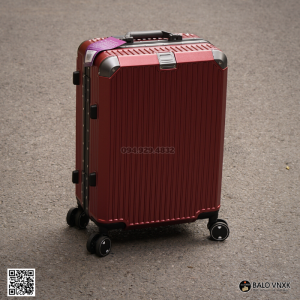 Vali Khung nhôm Travel King 8003 màu đỏ size 20-inch